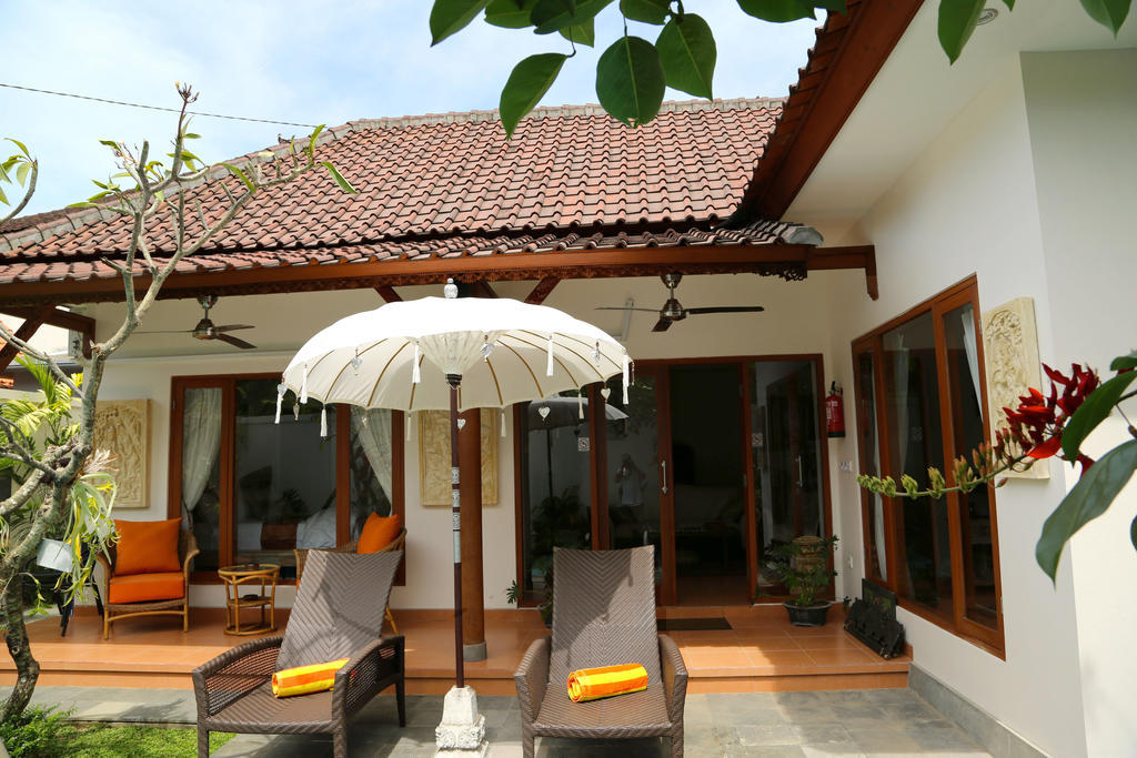 Villa Chinta 1 Sanur Zimmer foto