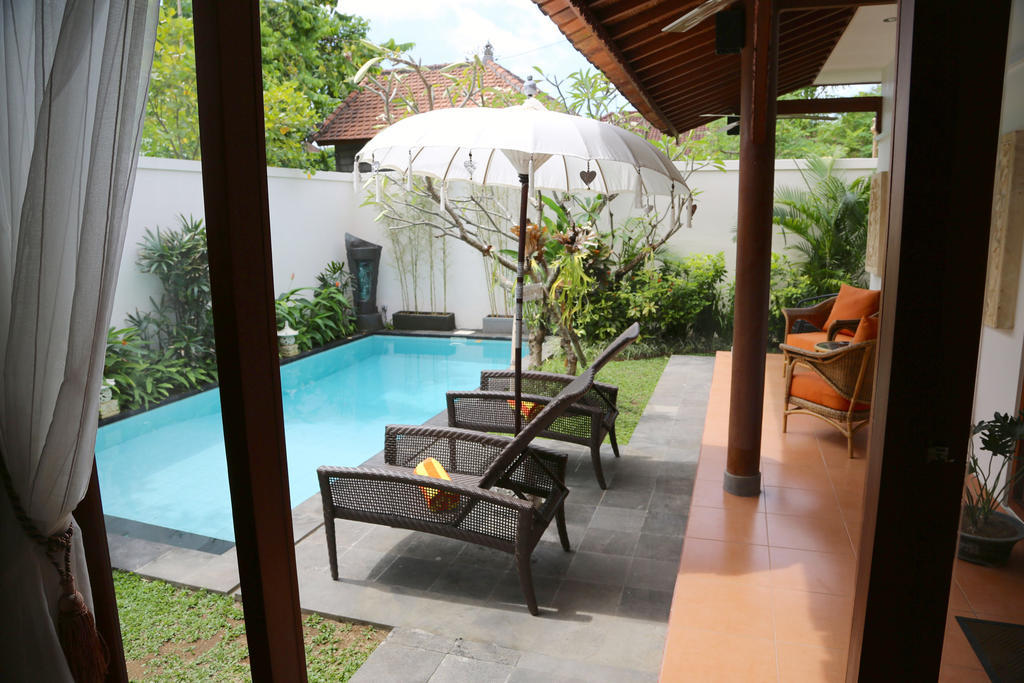 Villa Chinta 1 Sanur Zimmer foto