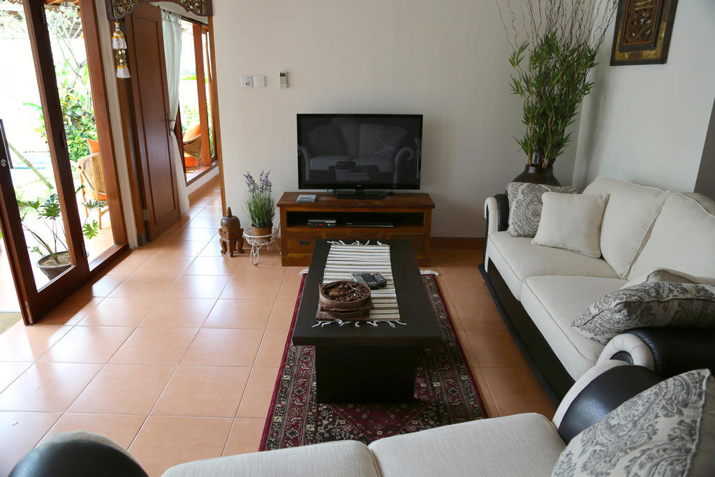 Villa Chinta 1 Sanur Zimmer foto